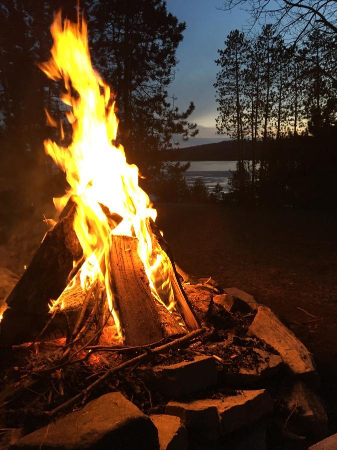 The Lake Of Bays Lodge Dwight 외부 사진